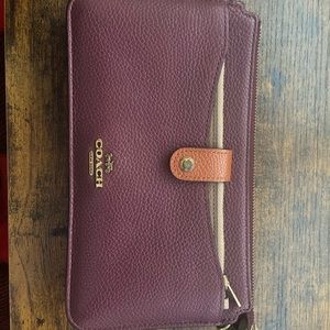 Coach crossbody wallet